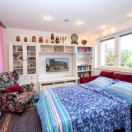 Luxus Studio Trier Nahe Porta Nigra, Parkplatz & Wlan Apartment *