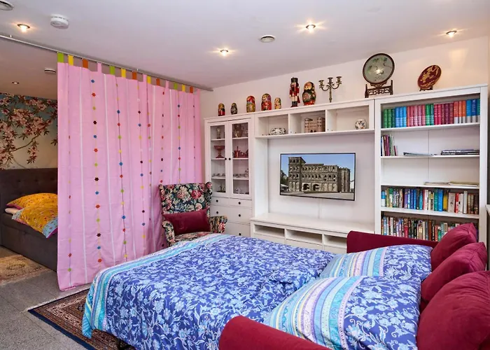 Apartment Luxus Studio Trier Nahe Porta Nigra, Parkplatz & Wlan